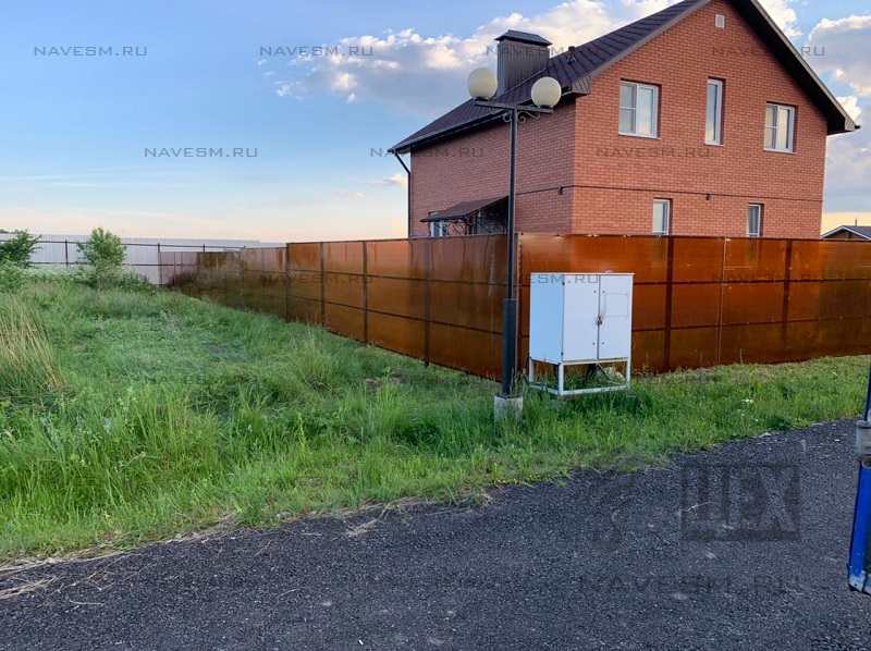 Забор с поликарбонатом