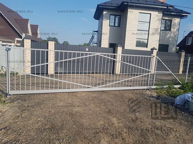 Откатные ворота решетчатые